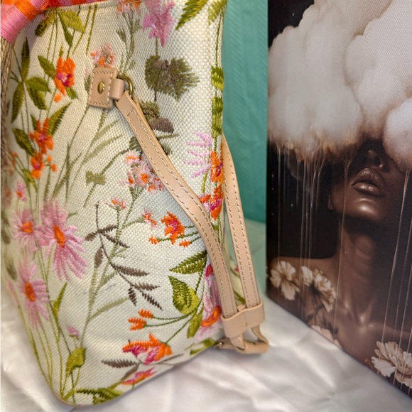 Like New - Spartina 449 Daufuskie Island Floral Tote - Picture 7 of 10